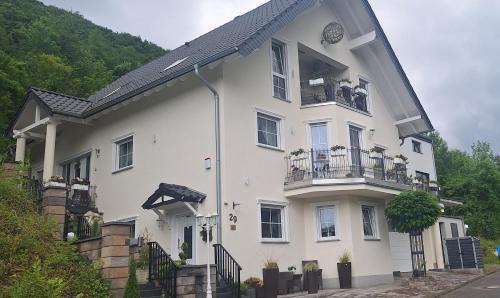Kurrenberg Apartamento | Moselburgblick