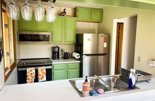 La Pointe Cabina | Moss Creek Cabin in the woods on Madeline Island