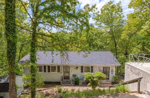 Camdenton Casa | MOSS HOLLOW