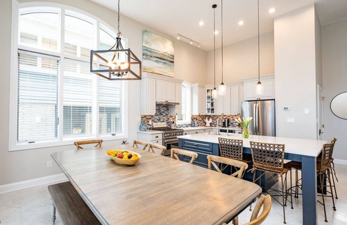 Gold Coast Casa | Most desirable location in Ocean City, the heart of the Gold Coast...across the street from the beach!!