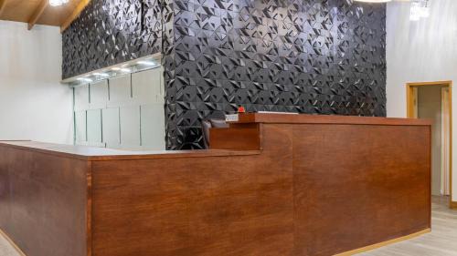 Aberdeen Hotel | Motel 6 - Aberdeen, WA