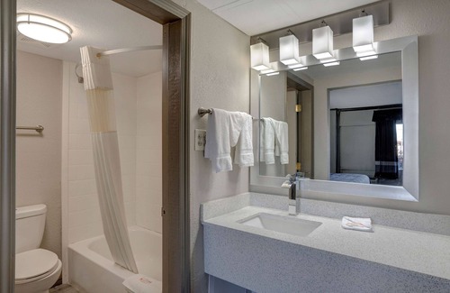 Burlington Hotel | Motel 6 Burlington, NC