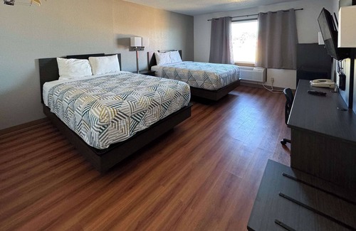 Fond du Lac Hotel | Motel 6 Fond Du Lac, WI