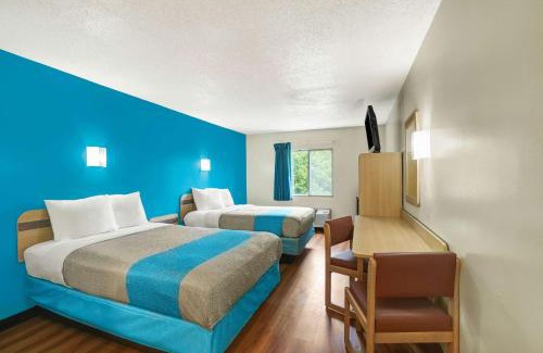 Gordonville Hotel | Motel 6-Gordonville, PA - Lancaster PA