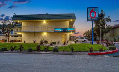 King City Hotel | Motel 6-King City, CA