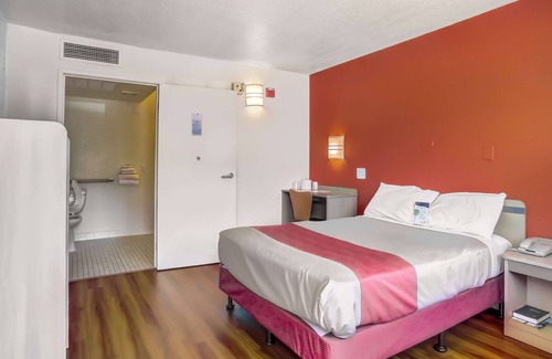 Medford Hotel | Motel 6 Medford, OR