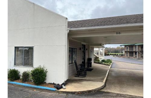 Millington Hotel | Motel 6 Millington TN