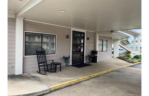 Millington Hotel | Motel 6 Millington TN