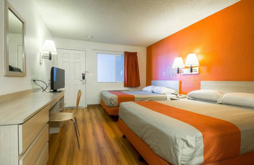 Rancho Mirage Hotel | Motel 6 Rancho Mirage, CA - Palm Springs