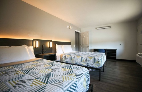 Southeastern Sacramento Hotel | Motel 6 Sacramento, CA - Central