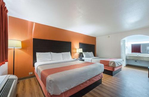 North San Antonio - SAT Hotel | Motel 6 San Antonio TX I10 West