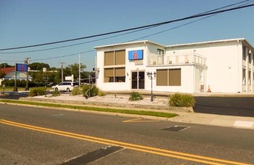 Somers Point Hotel | Motel 6-Somers Point, NJ - Ocean City - Wild Wood Beach
