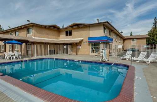 West Spokane Hotel | Motel 6-Spokane, WA - West