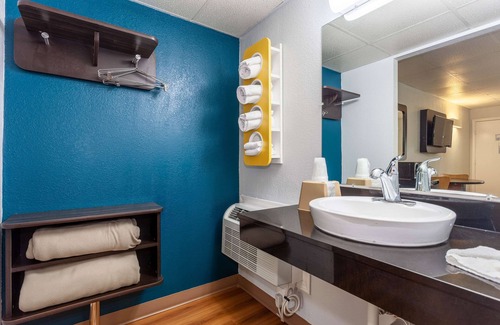 Walterboro Hotel | Motel 6 Walterboro, SC