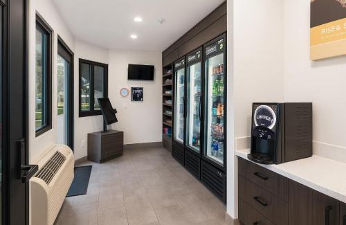 Westminster Hotel | Motel 6-Westminster, CA - North