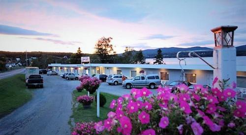Gaspe Hotel | Motel & Camping Fort Ramsay