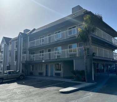 Westside Santa Cruz Hotel | Motel Santa Cruz