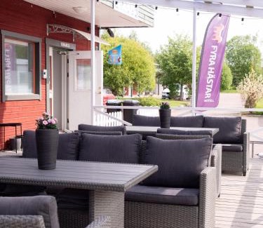 Rattvik Apartamento | Motell Fyra Hästar