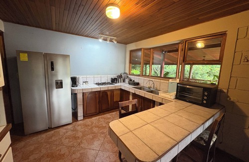 Mercedes Casa | Casa Madre