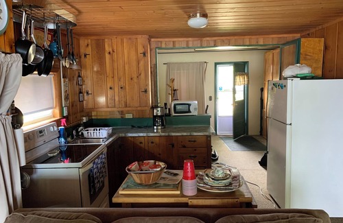Hale Cabina | Mother Moon Cottage - Lakefront
