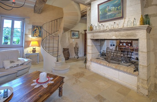 Neuvic Casa | Moulin de Villeverneix y su torre, Neuvic a orillas del Vern para 6, 8 personas.