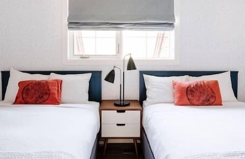 Cougar Creek Casa | Mount Rundle Hideaway, Heated Pool Hot Tub & Pets