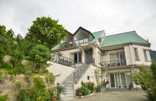 Kvariati Cama Y Desayuno | Mount Villa Kvariati