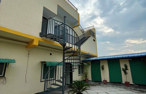 Bedla Villa | Mount villa Udaipur