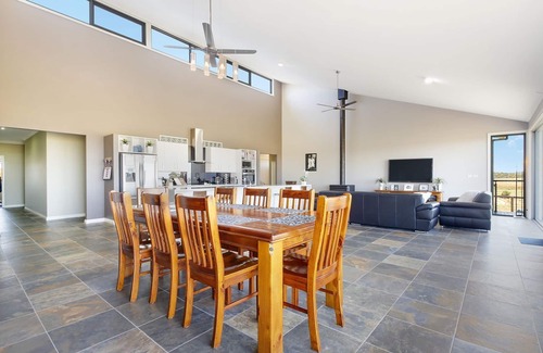 Wayo Casa | Monte Wayo Retreat - Goulburn (para 12 personas)