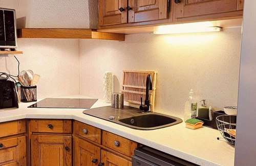 Saint-Jacques-des-Blats Casa | Mountain house Lélou 4-6 pers - garden - 5 min from Le Lioran