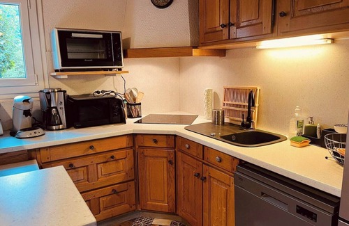 Saint-Jacques-des-Blats Casa | Mountain house Lélou 4-6 pers - garden - 5 min from Le Lioran