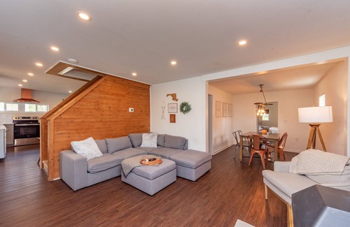 Swanton Casa | Mountain Air, Hot Tub & Game Room Bliss