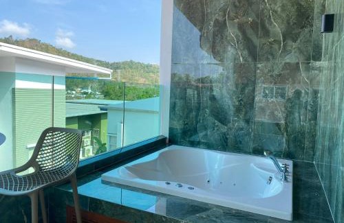Ko Kaeo Villa | Mountain breeze villa phuket