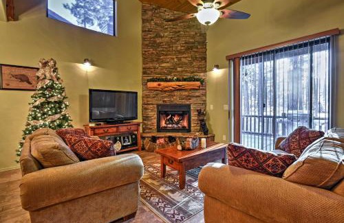 Pinetop Casa | Mountain Cabin Retreat with Game Room, Patio and Views