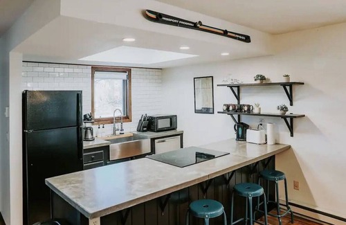 Fraser Villa | Pet Friendly Fraser Condo - walk to shuttle & town