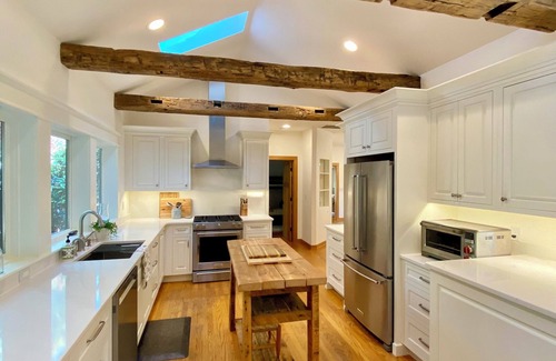 Zirconia Casa | Mountain Escape on 49 acres with pond-streams-trails, 23 mins from AVL airport