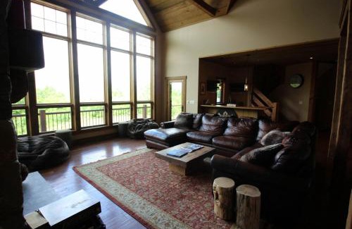 Sunday River Area Casa | Mountain Estate Family Getaway