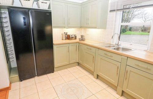 Haverfordwest Cabaña | Mountain Farm