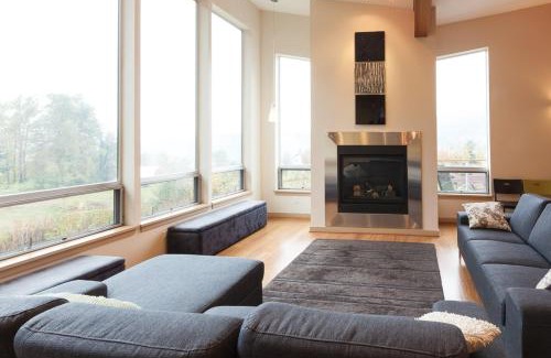 Parkdale Casa | Mountain House