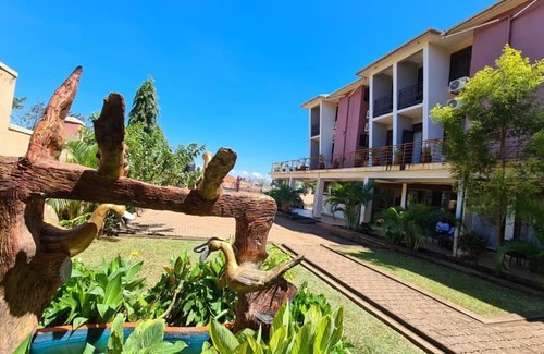 Mbale Hotel | Mountain Inn Hotel - Maluku