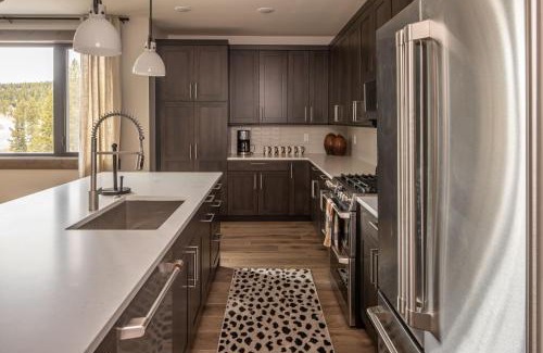 Big Sky Casa | Mountain Lake Condo - Unit 301D