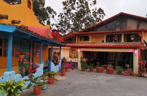 San Jerónimo Cabina | Mountain Lodge CheTica