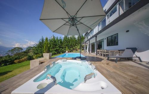 Envigado Casa | Mountain Mansion Pool, Jacuzzi Epic Medellin View