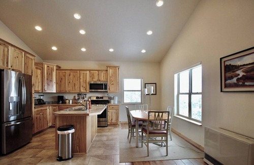 Whitehall Casa | Mountain Oasis with Spectacular Views 1001
