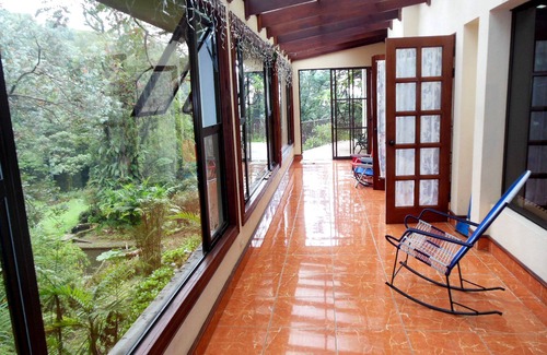 Roble Casa | Retiro de Montaña y Pesca de la trucha de aventura en un entorno tranquilo