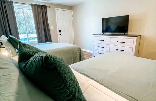 Townsend Hotel | Mountain Room at The Trailblazer Unit 6