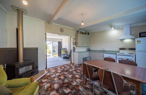 Te Anau Casa | Mountain Serenity - Te Anau Holiday Home