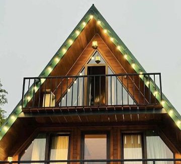 Ghebi Casa | Mountain Shadow Cottage in Racha