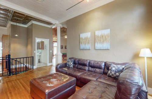Whittier Casa | Mountain Stream Haven