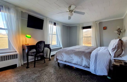 Maplecrest Cama Y Desayuno | Mountain Treasure B&B